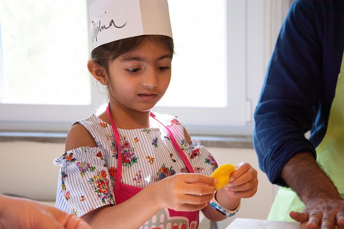 Ravioli, Fettucine & Tiramisu Cooking Class in Rome - English instruction and food requirements