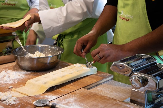 Ravioli, Fettucine & Tiramisu Cooking Class in Rome - Shaping ravioli and learning the difference