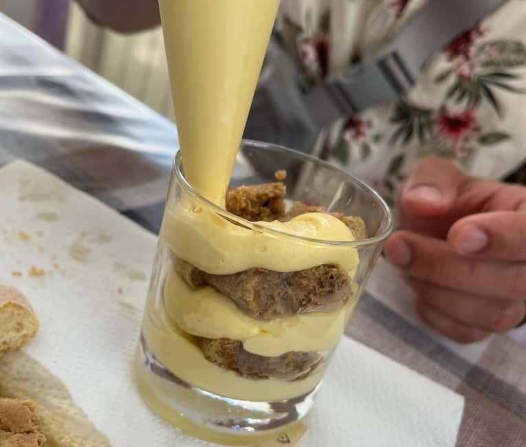 Riomaggiore: Pasta and Tiramisù Cooking Class - Shaping handmade trofie pasta