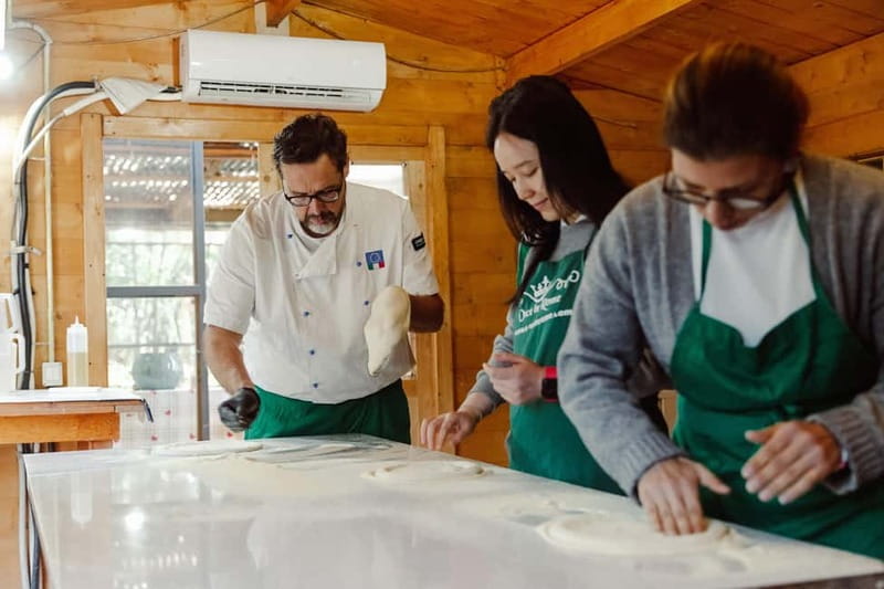 Rome: Combo Pizza and Pasta Cooking Class with Wine - Meeting the chefs and starting with wine