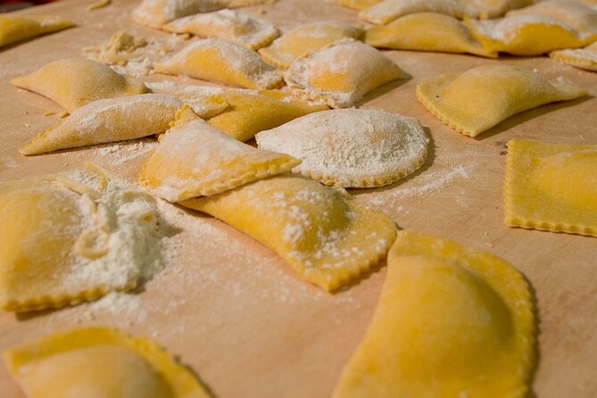 Rome Cooking Class: Make Pasta, Dine & Drink Wine With Local Chef - Gelato brings the class to a sweet finish