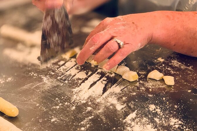 Rome Cooking: Pasta & Tiramisu Making, Free-Flowing Fine Wine - Spinach ravioli adds a second useful skill