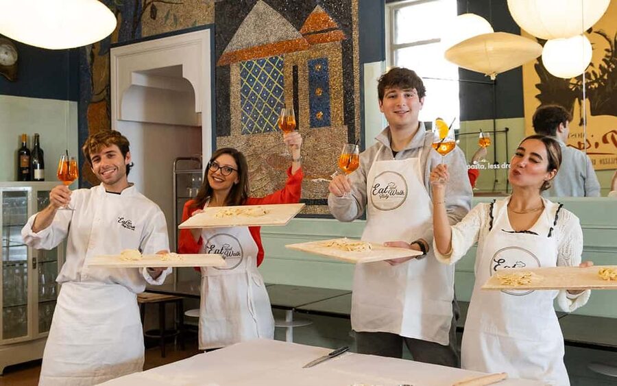 Rome: Enjoy Spritz and Pasta Making in Piazza Navona - Mixing dough and learning the small details