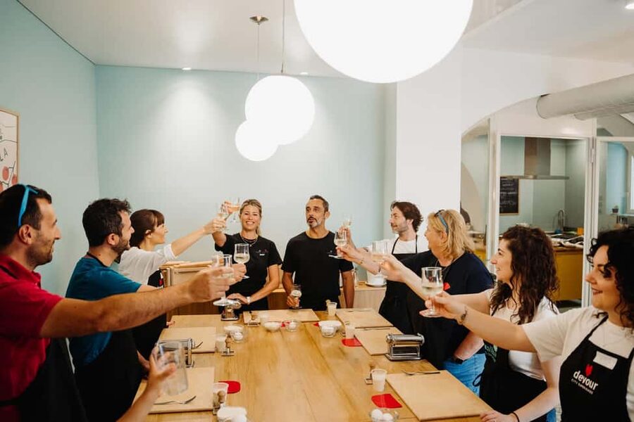 Rome: Fresh Pasta-Making Class with Wine and Gelato - Practical advice for a smoother evening