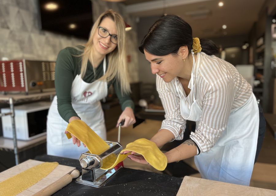 Rome: Pasta and Gelato Cooking Class with Wine or Beer - Should you book the Rome pasta and gelato class?