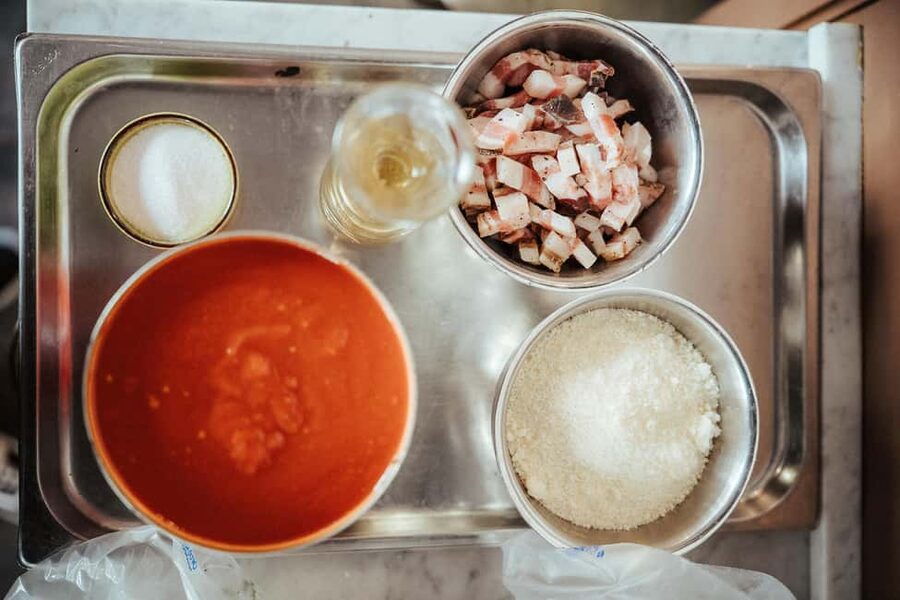 Rome: Pasta and Tiramisu Cooking Class with Spritz and Wine - What the five-star feedback tells me