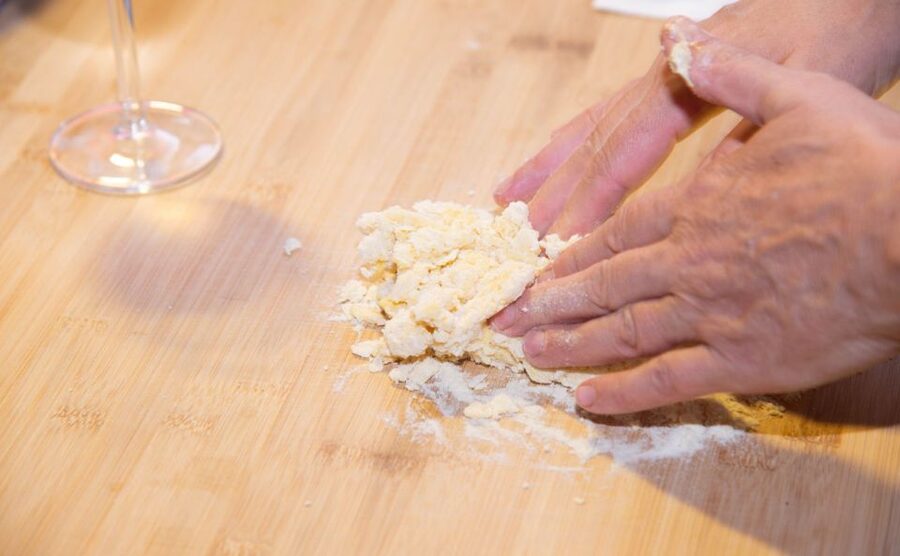 Rome: Pasta and Tiramisu Shared Cooking Class with Wine - Price, timing, and overall value