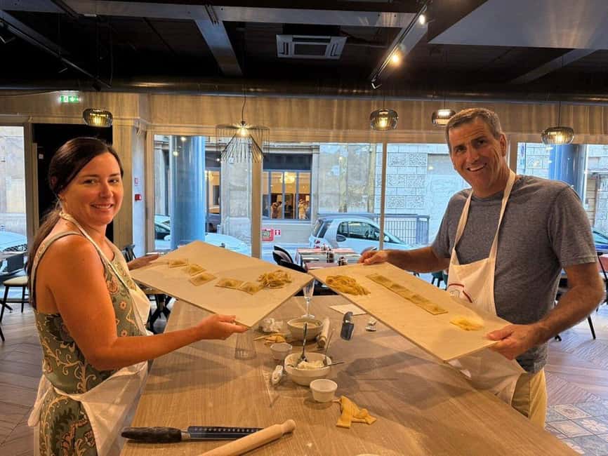 Rome: Pasta Fettuccine, Ravioli & Tiramisu Cooking Class - Fettuccine and ravioli: two different pasta lessons