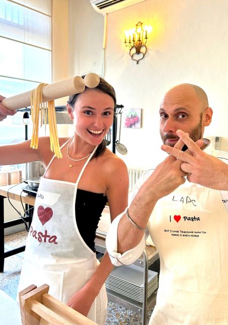 Rome: Pasta Making Class with Wine, Limoncello, and Dessert - What happens during the three hours