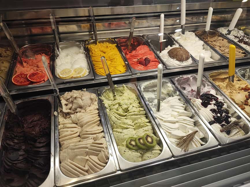 Rome: Pasta, Pizza & Gelato Tour in TRASTEVERE - Starting at Piazza Trilussa with a local guide