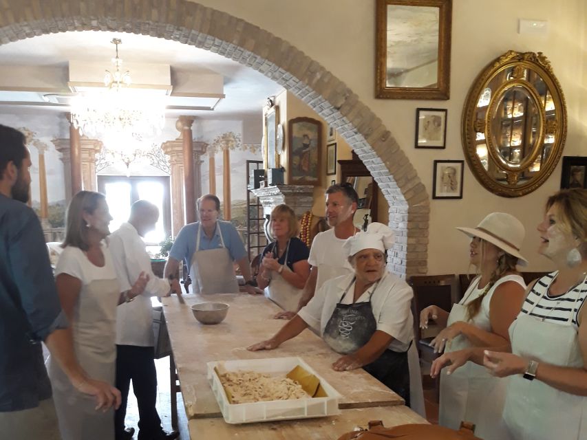 Rome: Private Wine Tour and Pasta Making Class in a Winery - Why the private format changes the value