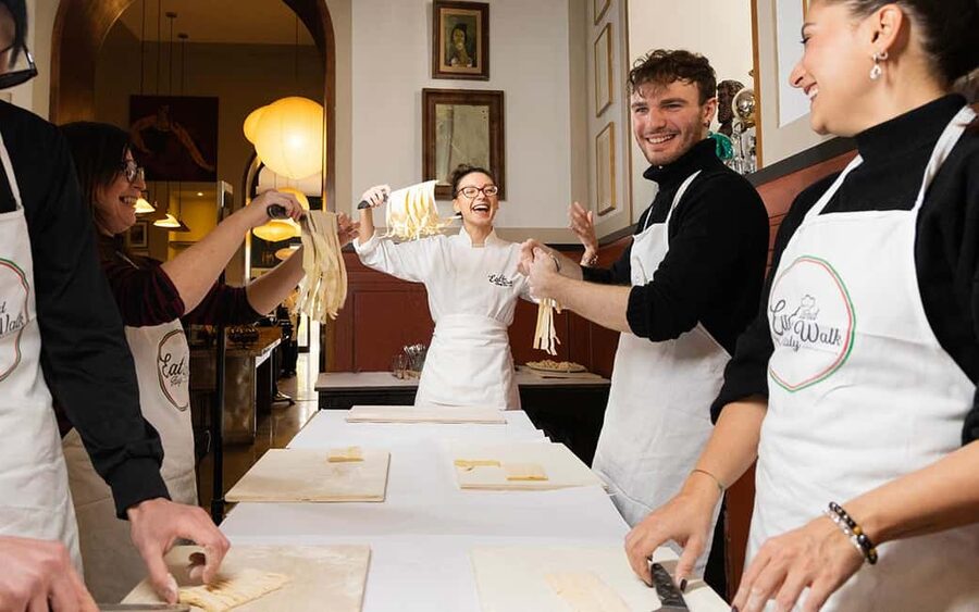 Rome: Ravioli, Fettuccine and Tiramisu Cooking Class - Practical details before you go