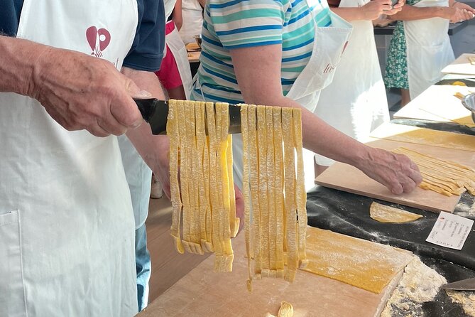 Rome Small Group Pasta Making Class with Wine and Italian Chef - What the chef adds to the lesson