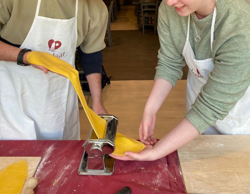 Rome: Small Group Pasta Making Class with Wine near Vatican - A Spritz, Cheese, and Pepper Chips First
