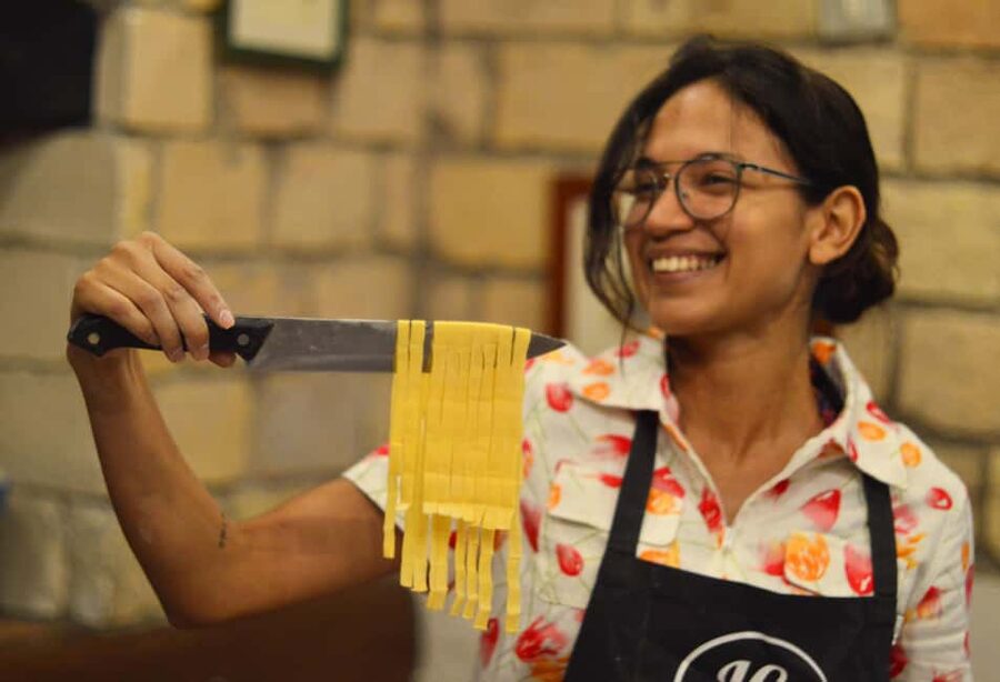 Rome: Traditional Pasta and Tiramisu Cooking Class - Meeting at GOAT Gallery on Via dei Capocci