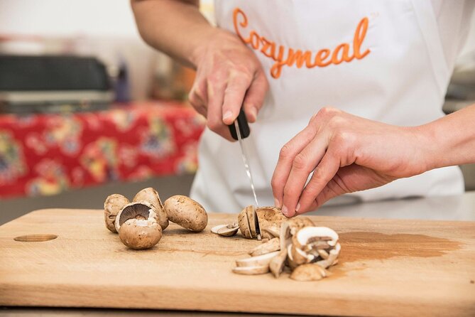 Seafood & Handmade Pasta Class in Central Philadelphia (4-Course) - Seafood fettuccini with two sauce choices