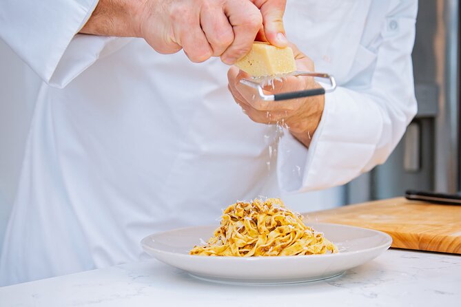 Seafood & Handmade Pasta Class in Central Philadelphia (4-Course) - French-style crêpes for dessert