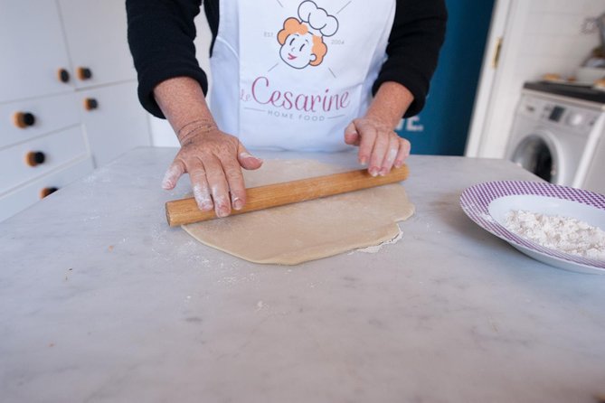 Share your Pasta Love: Small group Pasta and Tiramisu class in Camogli - What the strong praise tells you