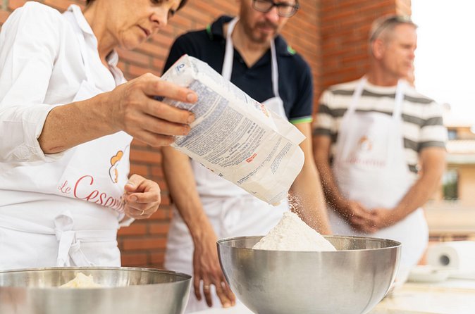 Share your Pasta Love: Small group Pasta and Tiramisu class in Vicenza - Sorting out the meeting point in Vicenza