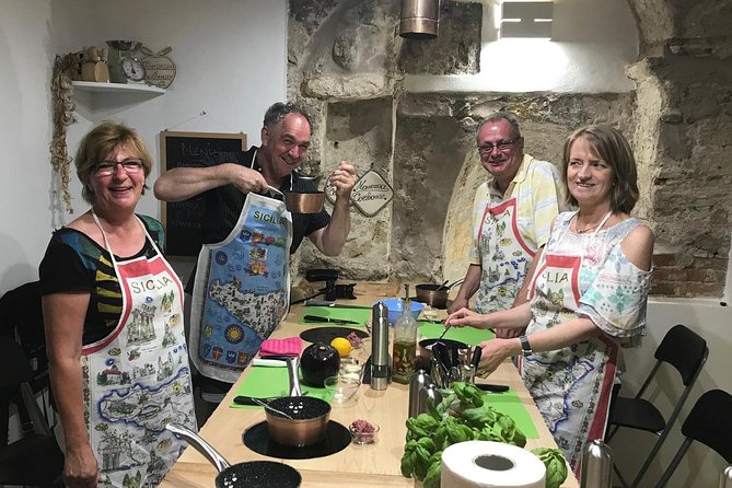 Sicilian Cooking Class : Homemade Pasta - Cooking with a Sicilian family near Palermo Cathedral