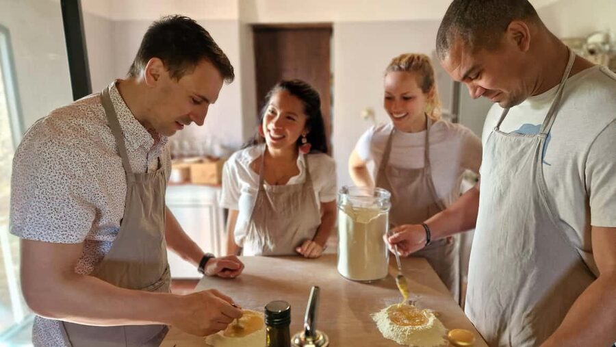 Siena: Private Handmade Pasta Cooking Class in Tuscany - Starting in the 1720 Tuscan farmhouse