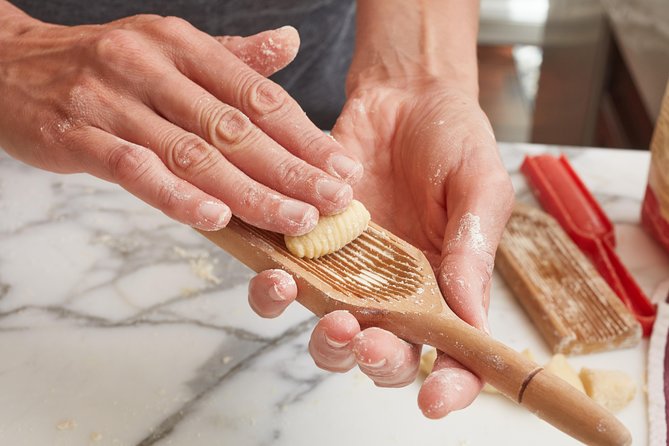 Small group Pasta and Tiramisu class in Milan by Cesarine - A Milan cooking class that starts with aperitivo