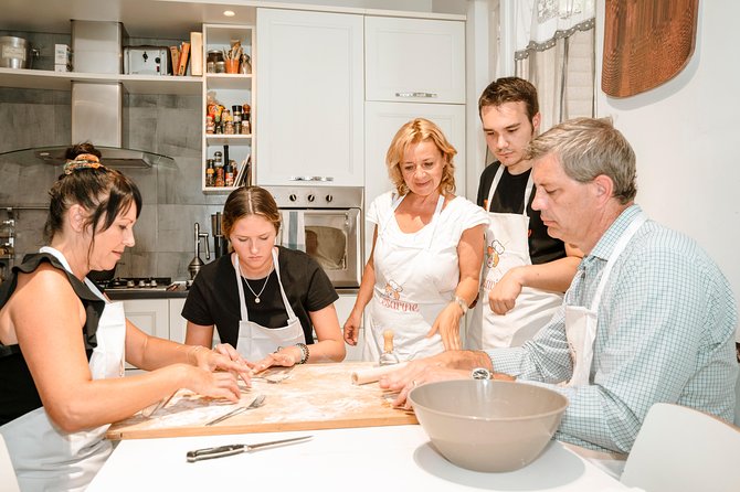 Small group Pasta and Tiramisu class in Palermo - Why a Palermo home kitchen changes the class