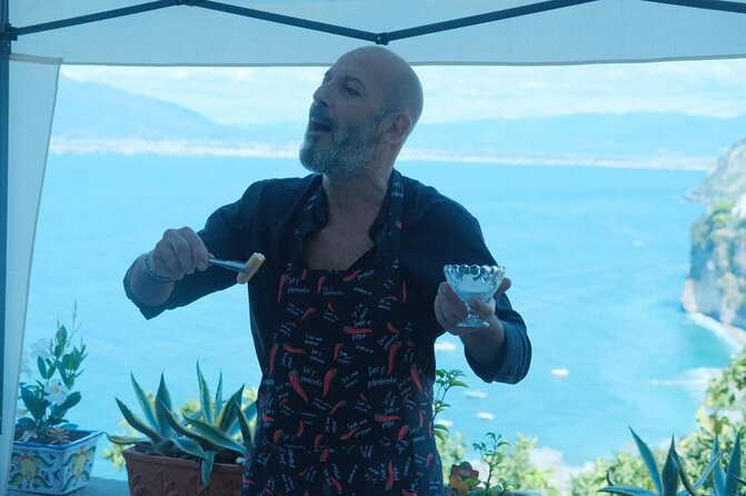 Sorrento Coast: 100% Hands-On Pizza & Pasta Cooking Experience - Caprese ravioli with Sorrento tomatoes and basil