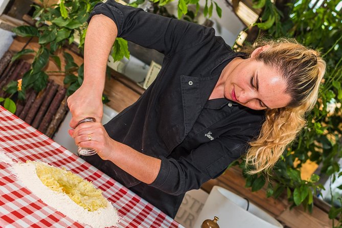 Sorrento: Hands-On Pasta, Tiramisu & Limoncello Fun Class - The first taste: bruschetta and local produce