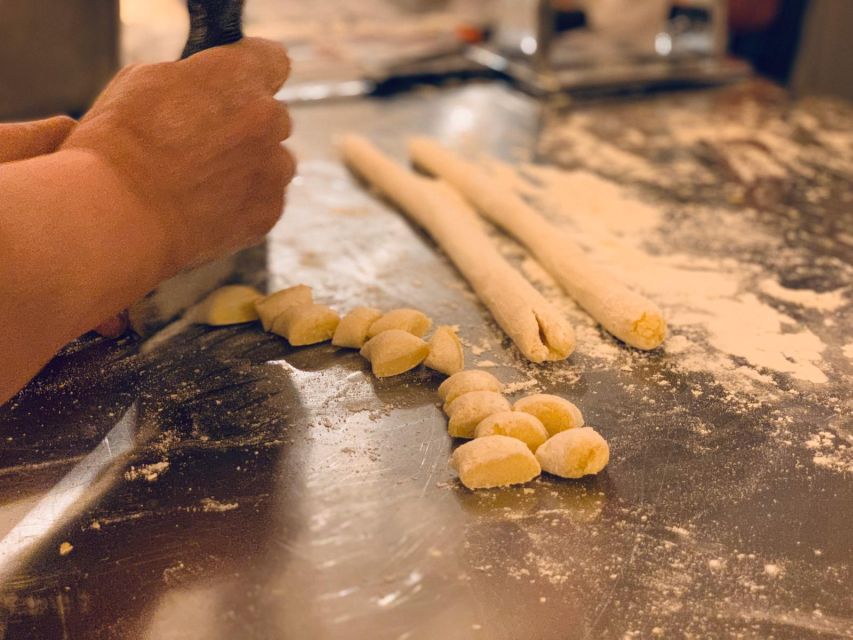 Sorrento: Pasta and Tiramisu Cooking Class with Wine - Why this Sorrento cooking class works so well