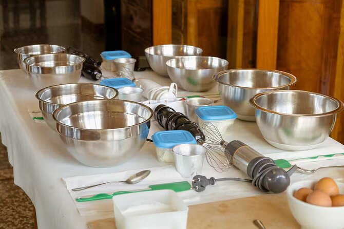 Tiramisu and Fresh Pasta Cooking Class in Venezia - Timing, location, and practical details
