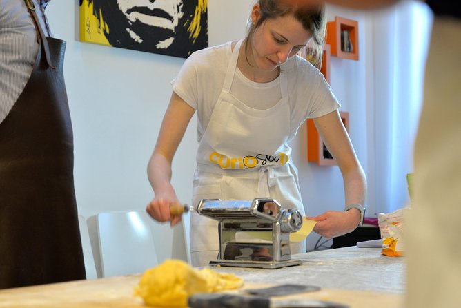 Traditional Home Cooking in Modena,Tagliatelle, Tortelloni & Wine - Why a Modena home kitchen beats another restaurant meal
