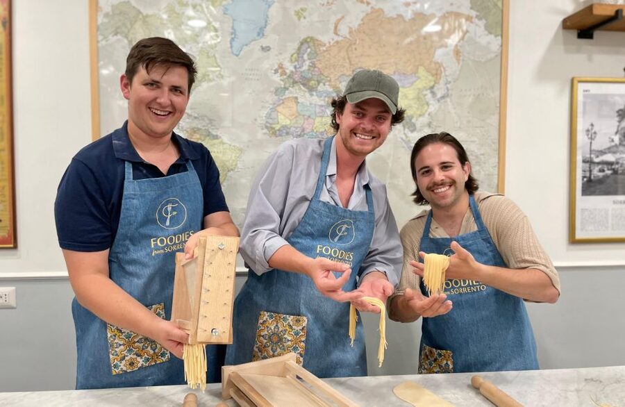Trastevere Pasta Masterclass with Foodies from Rome - The Rome and Sorrento location problem