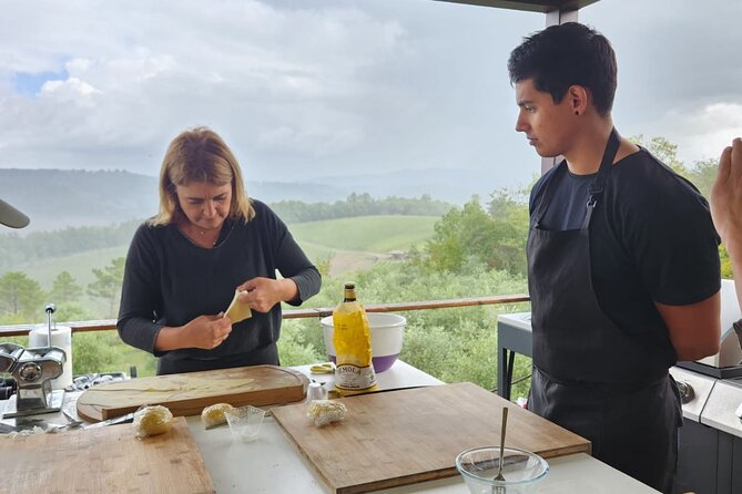 Truffle Hunting in Chianti, pasta class and lunch - Who should book this Chianti experience?