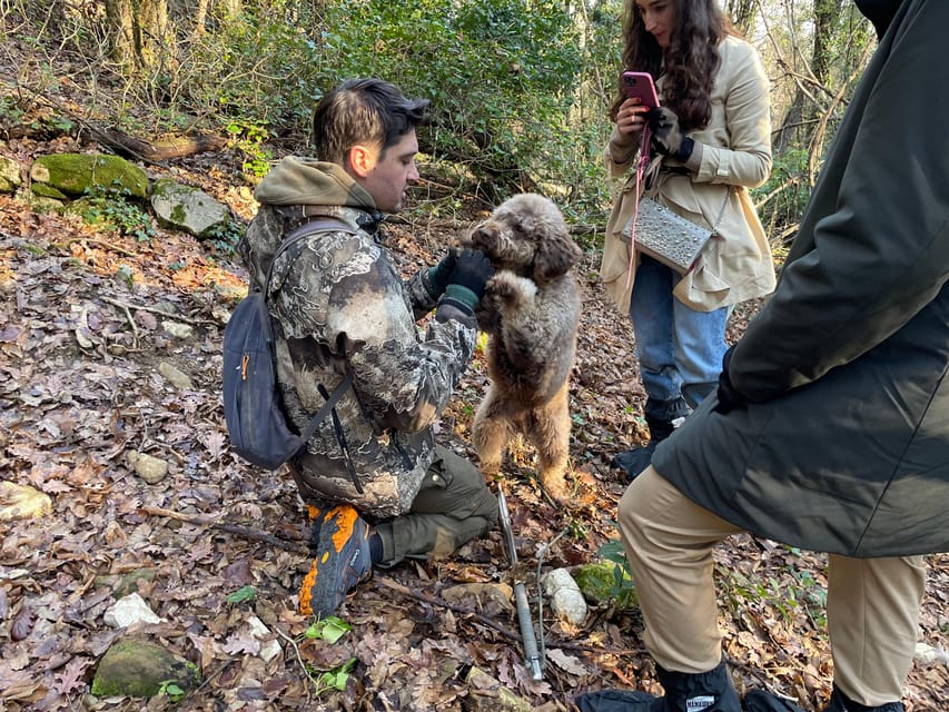Truffle hunting in Chianti with pasta cooking class & lunch - Booking and cancellation details