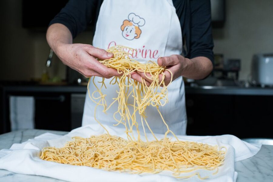 Turin: Pasta & Tiramisu Cooking Class at a Local's Home - Why a Turin home is the classroom