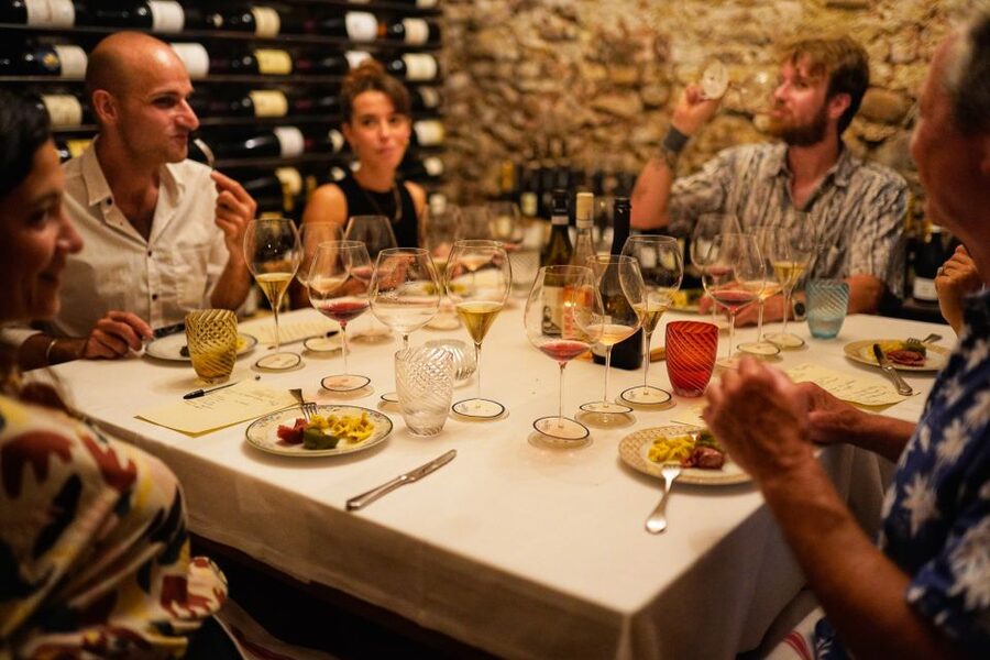 Valeggio: tasting of 3 Garda Wines with handmade Tortellini - What the small group changes