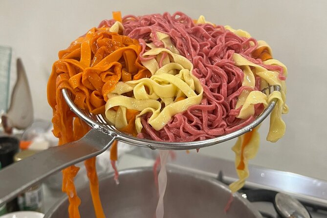 Venice Cooking Class in Mestre – Pasta & Tiramisu, wine and more - Making ravioli, gnocchi and fresh pasta