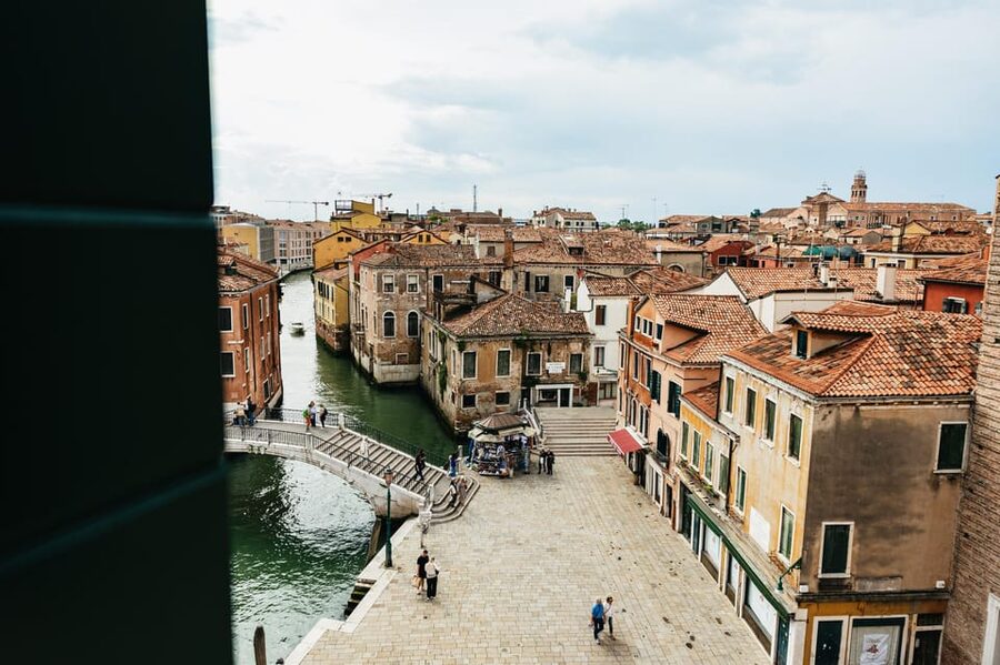Venice: Pasta and Tiramisu Cooking Class at a Local's Home - What the $215.24 price means