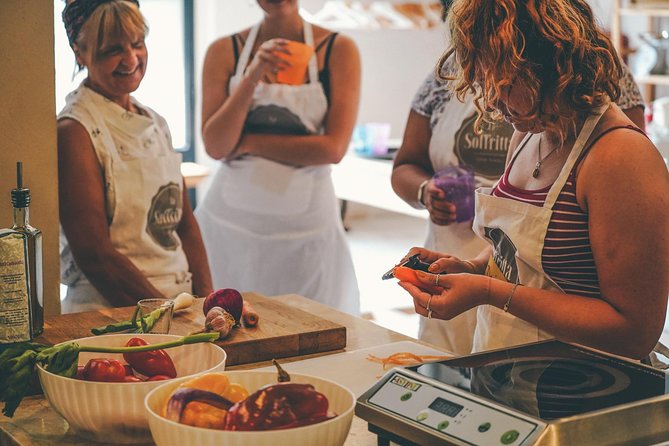 Verona: Italian Cooking Class with Pasta, Risotto and Tiramisù - Price, group size, and what you receive