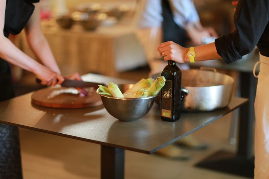 Volterra: Fresh Pasta Cooking Class at a Tuscan Farmhouse - What happens when you arrive